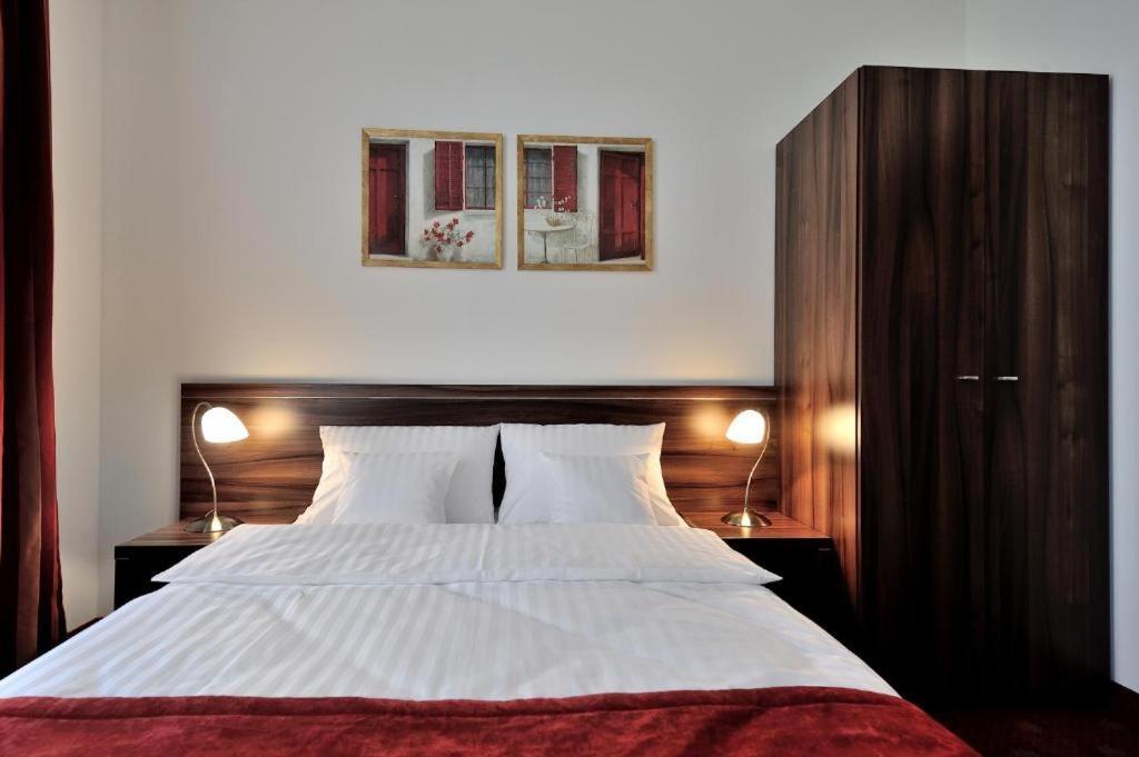 Hotel Centrum Sosnowiec Eksteriør billede