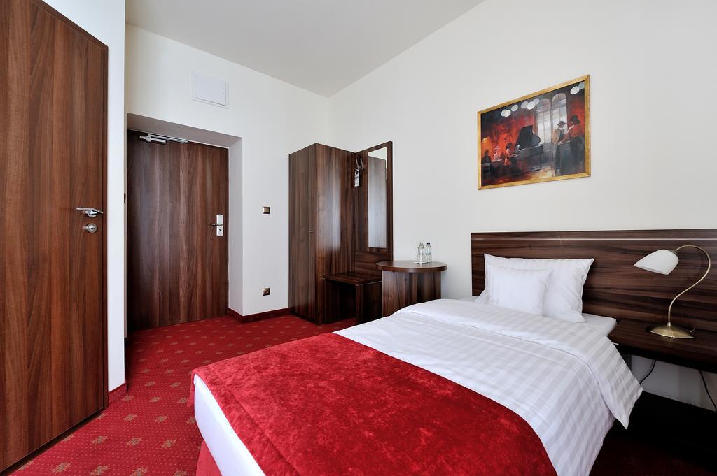 Hotel Centrum Sosnowiec Værelse billede