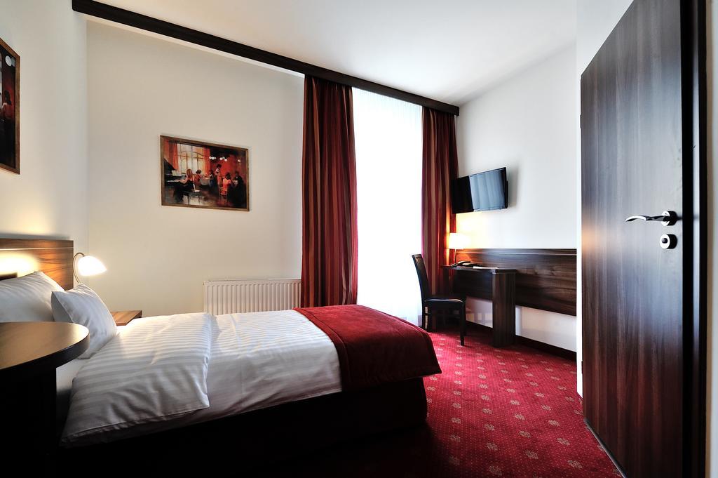 Hotel Centrum Sosnowiec Værelse billede