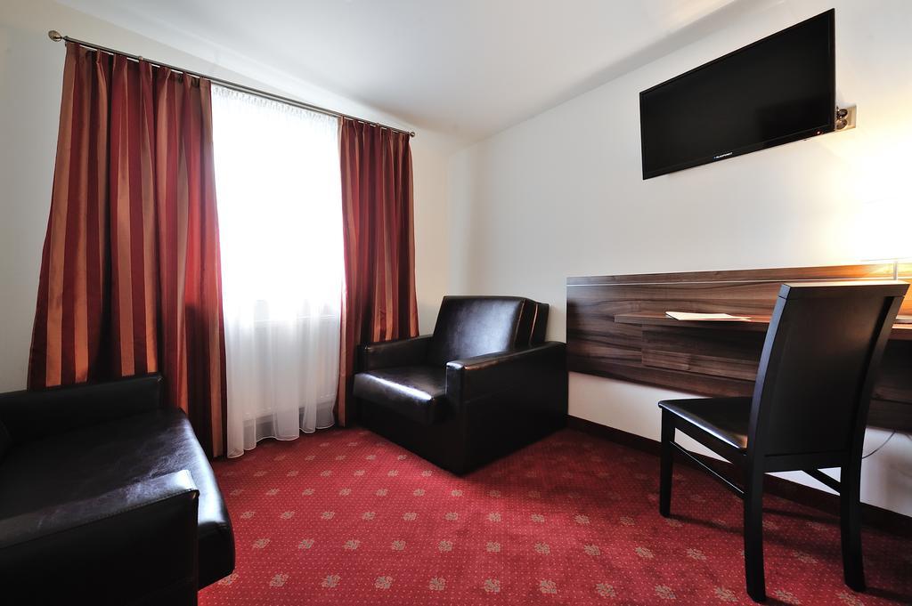 Hotel Centrum Sosnowiec Værelse billede