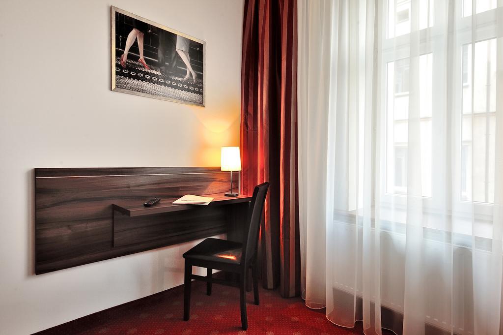 Hotel Centrum Sosnowiec Værelse billede