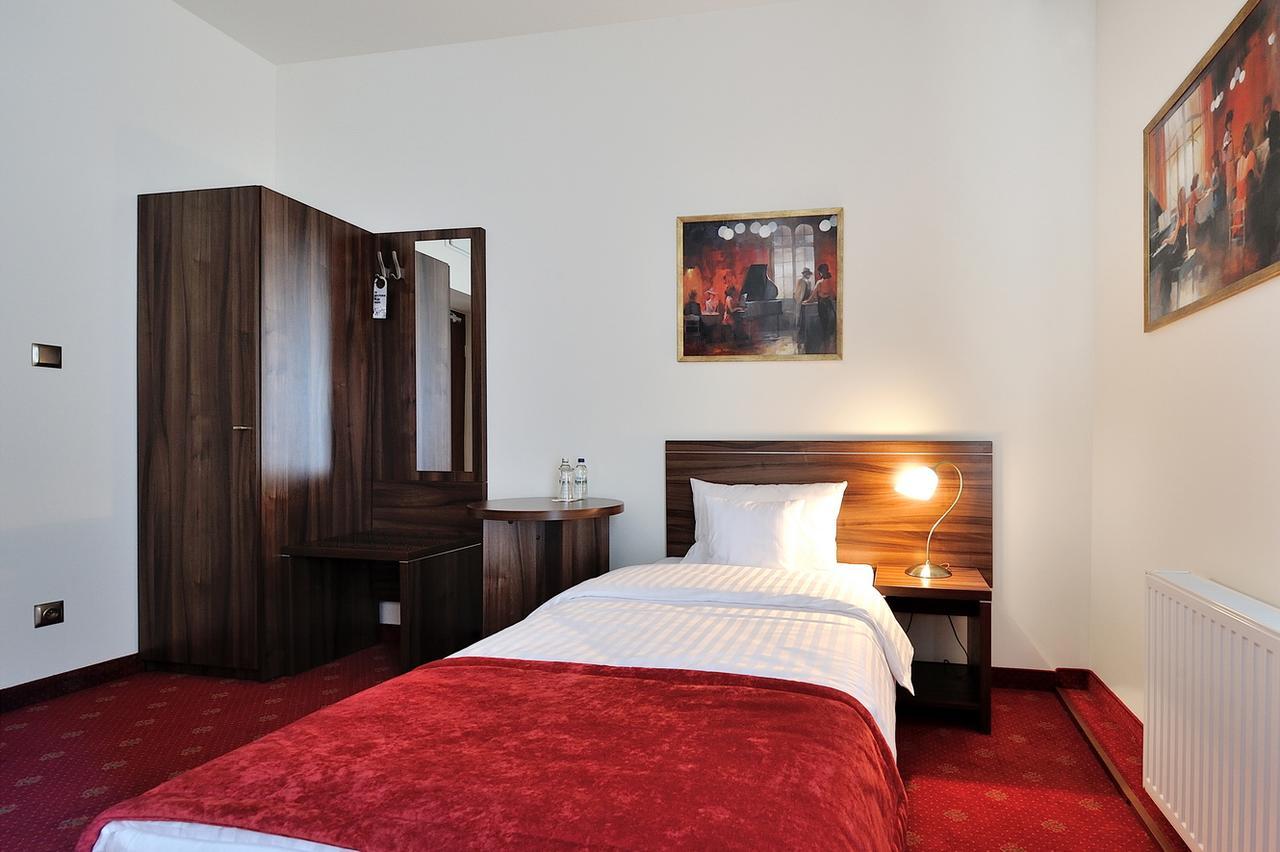 Hotel Centrum Sosnowiec Eksteriør billede